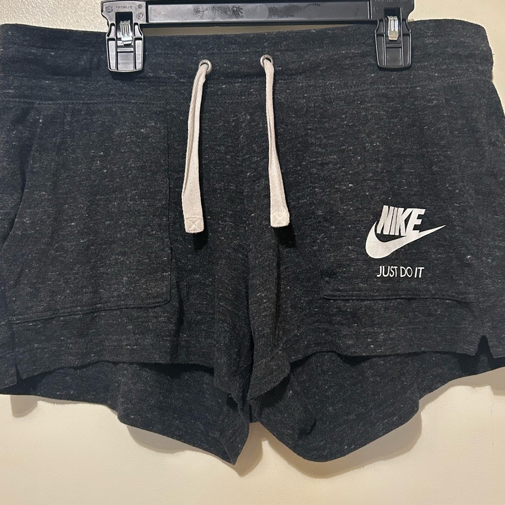 Nike Women’s Black Heather Lounge Shorts - Just Do It Sz M